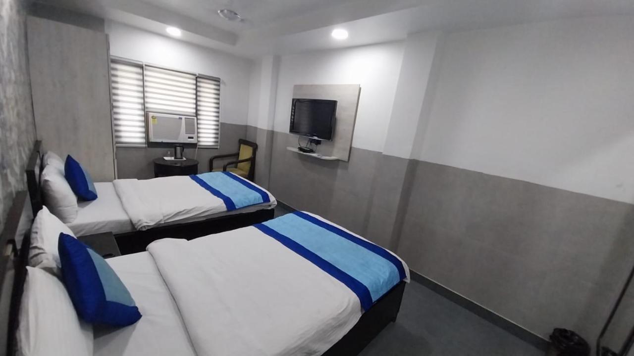 Hotel Crystal Palace 新德里 外观 照片