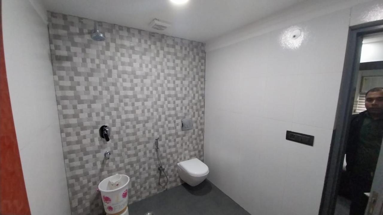 Hotel Crystal Palace 新德里 外观 照片